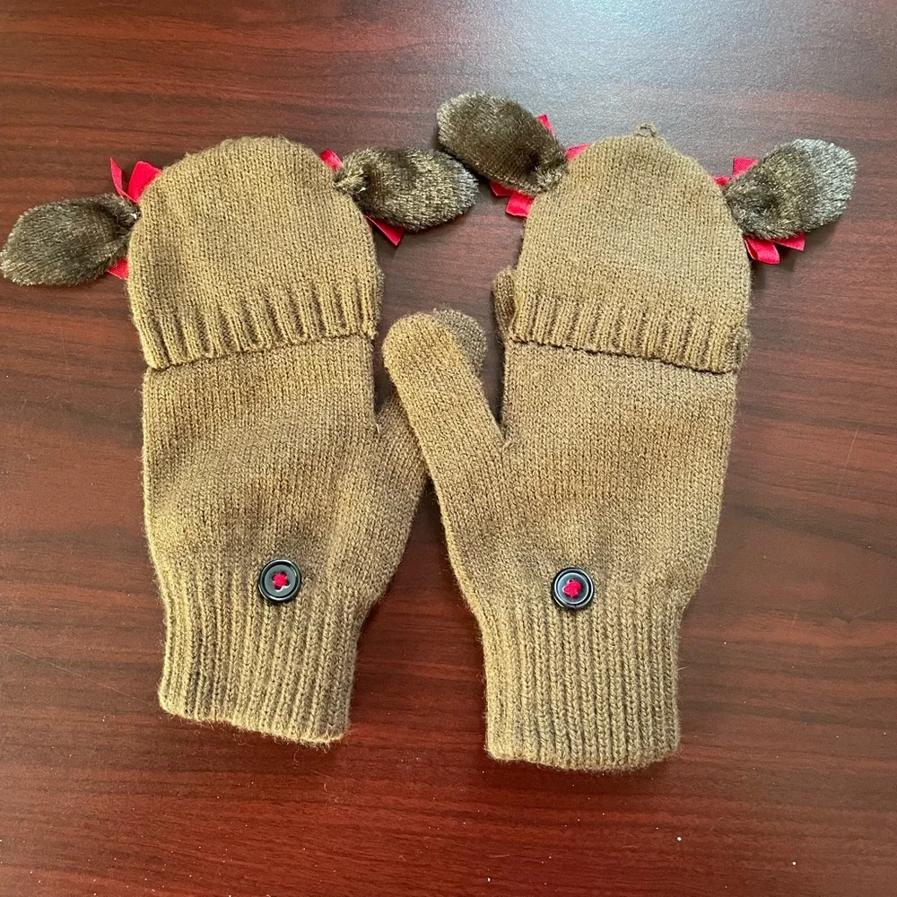 Fingerless gloves/ mittens one size fits most (intended for ages 14 and …